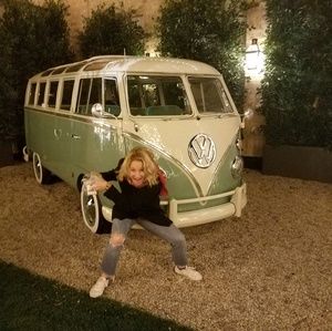 Meet your Posher, Charlotte